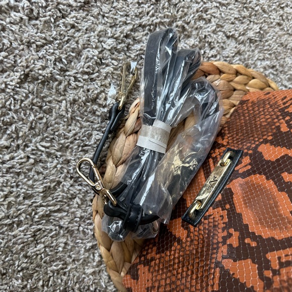 VERSACE 1969 Brown Snakeskin Pattern Bag - Picture 8 of 9